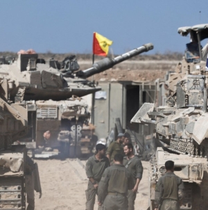 As Israel-Hamas clashes test Trump’s Gaza peace deal, Vance, Witkoff and Kushner all head to region