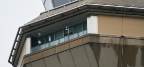 Flight delays persist Monday as air traffic controllers face work without pay