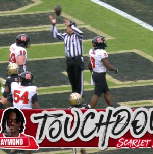 Antwan Raymond rushes up the middle for 1-yard TD to trim Rutgers' deficit against Purdue