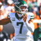 Justin Fields Calls Woody Johnson’s Criticism ‘Outside Noise’ After Jets’ First Win