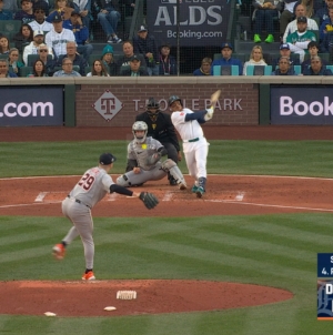 Jorge Polanco smashes solo home run to give Mariners the lead over Tigers