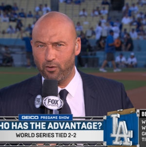 Blue Jays’ George Springer is available to pinch hit & Dodgers’ Mookie Betts drops in order | MLB on FOX