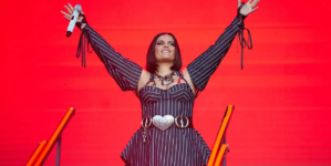 Nelly Furtado steps away from performing amid online body-shaming