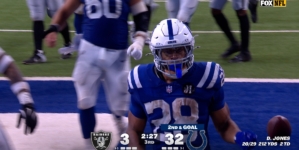 Jonathan Taylor rushes for his third TD of the game, extending Colts' lead over Raiders | NFL Highlights