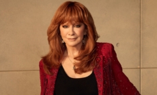 Reba McEntire cries on ‘The Voice’ remembering stepson Brandon Blackstock