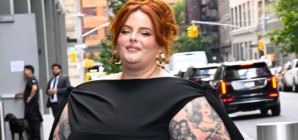 Tess Holliday says she told to lose weight on flight, left in shock