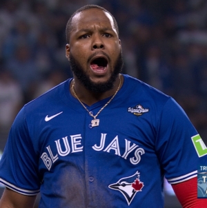 Bo Bichette delivers clutch RBI single to pull Blue Jays ahead of Dodgers in Game 3 of World Series