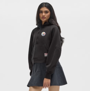 Shop the Pittsburgh Steelers lululemon Collection: NFL’s New Premium Team Gear