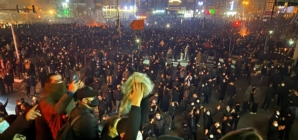Iran arrests protesters, reformists to crush dissent after deadly crackdown