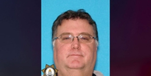 Man called 911 before allegedly shooting entire family, himself