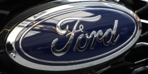 Ford recalling some 413,000 Explorers due to potential steering control loss