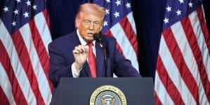 Trump lays out Venezuela oil strategy, says he plans to meet with Machado next week in Washington