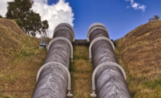 Commission Worries About Ukraine While Zelenskyy Shuts Pipeline to Hungary and Slovakia