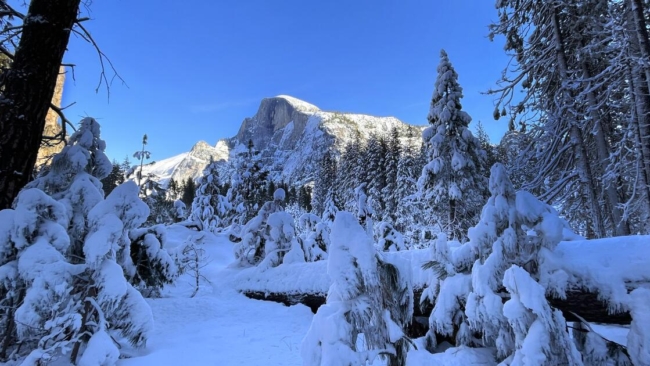 Yosemite National Park closed because of winter storms