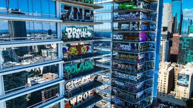 Buyer for Oceanwide Plaza’s infamous graffitied towers emerges