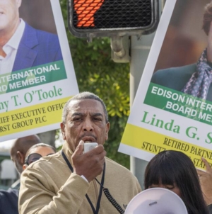 Black Altadena fire victims clash with Edison over compensation