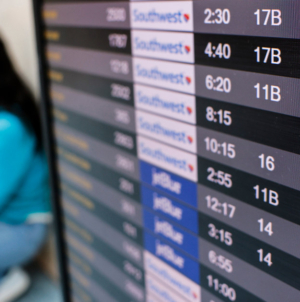 Trump administration ditches Biden plan to compensate travelers for airline delays