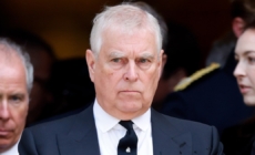 British government considers removing former Prince Andrew from the royal line of succession