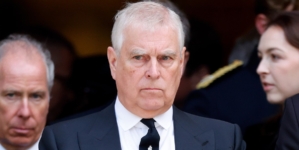 British government considers removing former Prince Andrew from the royal line of succession