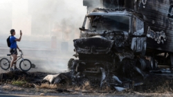 Videos from Puerto Vallarta show smoke, flames and chaos after killing of Jalisco drug kingpin