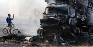 Videos from Puerto Vallarta show smoke, flames and chaos after killing of Jalisco drug kingpin