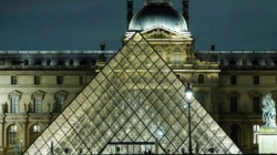 Louvre director resigns four months after shocking jewelry heist at the museum