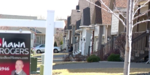 Mortgage rates fall below 6% for the first time since 2022