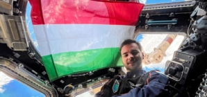Research Astronaut Tibor Kapu Receives “Person of the Year” Award