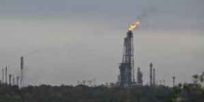 MOL CEO Warns Against Decoupling from Russian Oil