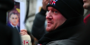 Who Is Tommy Robinson? Trump pushed to give far-right activist asylum