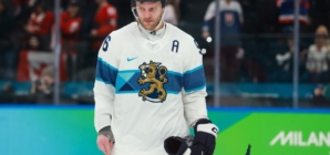 ‘Rigged’ Offside Call Sends Canada Past Finland to Olympic Gold Medal Game