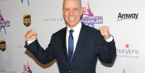 Scott Hamilton Reacts to Team USA’s Olympic Hockey Gold Medal Win