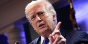 Trump raises his new global tariffs to 15% after Supreme Court's strike down