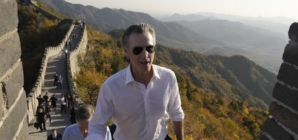 Who pays for Newsom’s travel? Hint: It’s not always taxpayers