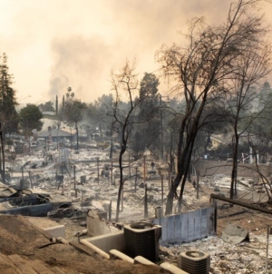 L.A. County prosecutors probing whether Edison should be criminally prosecuted for Eaton fire