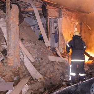 Russia attacks Ukraine with drones and missiles despite peace talks