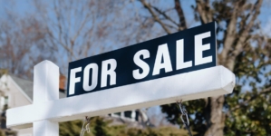 Bipartisan bill aims to block big investors from buying single-family homes