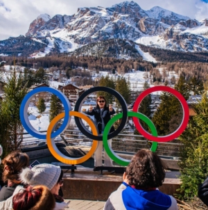 Olympians going for gold juggle day jobs to bring in some green