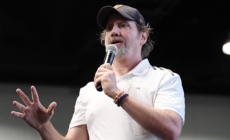 Jamie Kennedy criticizes Hollywood stars protesting ICE from red carpets