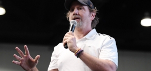 Jamie Kennedy criticizes Hollywood stars protesting ICE from red carpets
