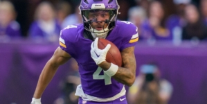 NFL World Reacts to Tragic Rondale Moore News