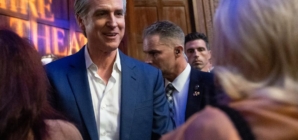 Commentary: Iran, Israel, pet otters and hair gel. Gavin Newsom’s book tour stops in L.A.