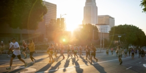 Weaker Santa Ana winds and heat hits LA