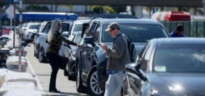 Hailing rides to and from LAX could get more expensive under new proposal