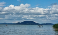 Spring Reaches Lake Balaton: Crowds Soar, But Water Level Worries Persist