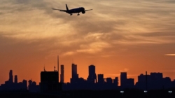 FAA freezes flight cancellations at 6% as government shutdown ends