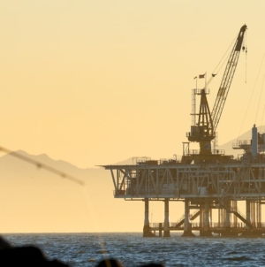 Iran war fears hit markets: Oil surges, stocks plunge