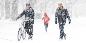 Wintry week ahead with multiple rounds of cold and snow into the weekend