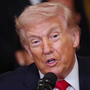 Trump says he wants Iran’s leadership structure gone and has preferences for a ‘good leader’