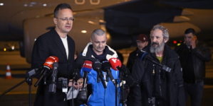 Hungarian Defense Forces Evacuate Hundreds from the Middle East in “Operation Sand Rose”